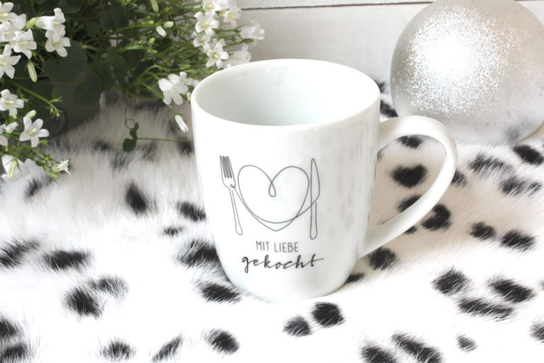 Henkelbecher Sprüche Kaffeetasse Mit Liebe gekocht