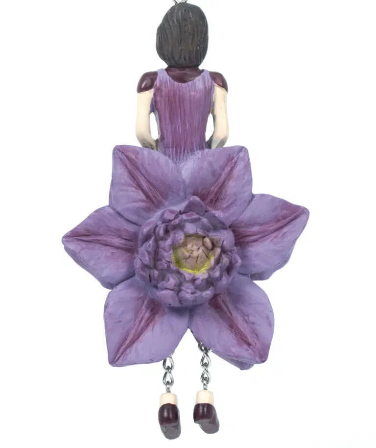 Deko Figur Blumenmädchen Clematismädchen lila zum Hängen