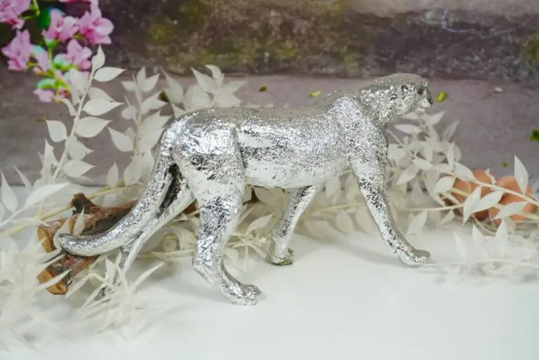 Dekofigur Leopard Skulptur Silberfarben