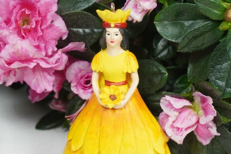 Deko Figur Dekohänger Blumenkind Queen