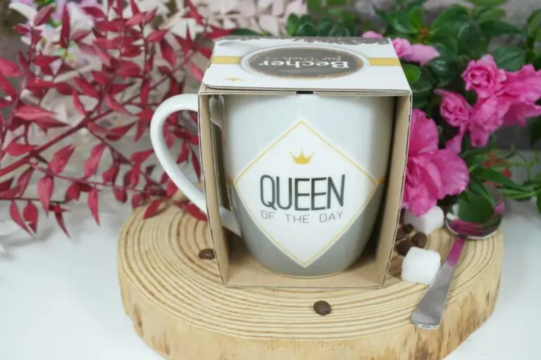 Henkelbecher Sprüche Kaffeetasse Queen Of The Day