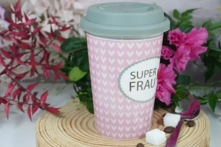 Coffee To Go Becher mit Deckel Superfrauecher mit Deckel Superfrau