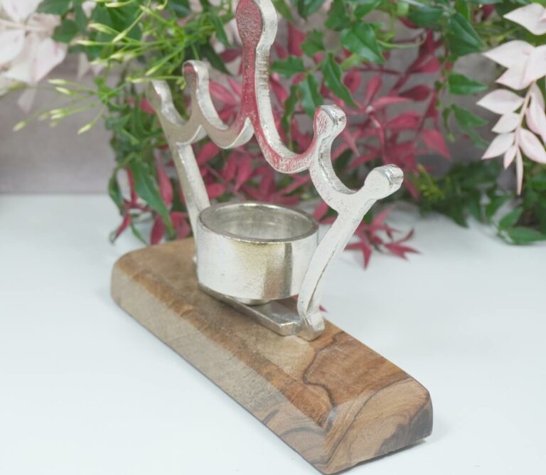 Teelichthalter Kerzenständer Alu Krone auf Holzsockel