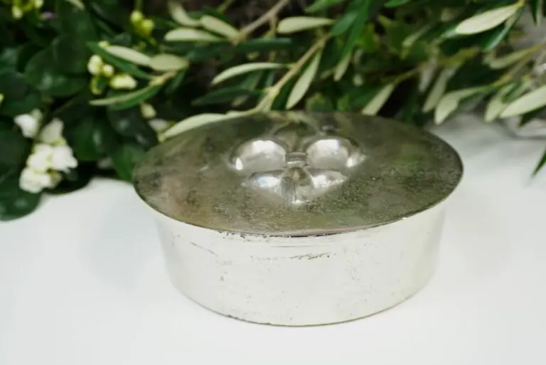 Colmore Edle Aluminium Dose Aufbewahrung Rund Fleur-de-Lis