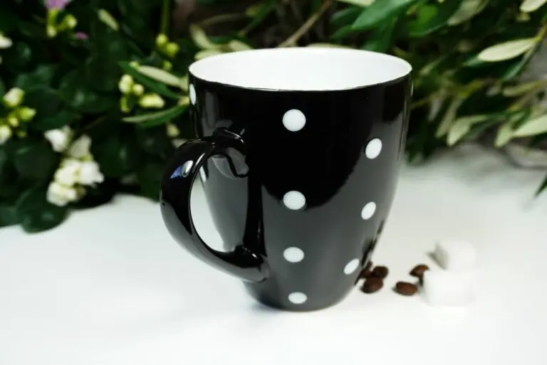 Henkelbecher Sprüche Kaffeetasse White Pünktchen