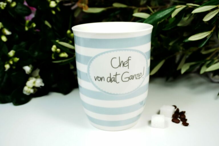 Mea Living Henkelbecher Kaffeetasse Chef von dat Ganze!