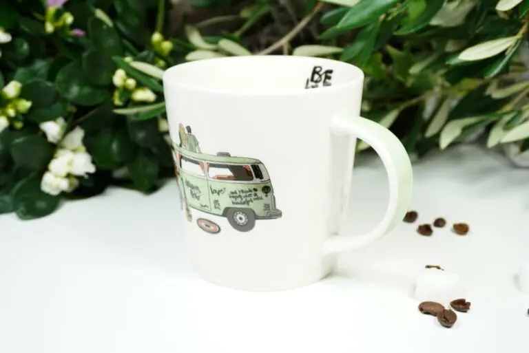 PPD Henkelbecher Bulli Be free in Geschenkbox