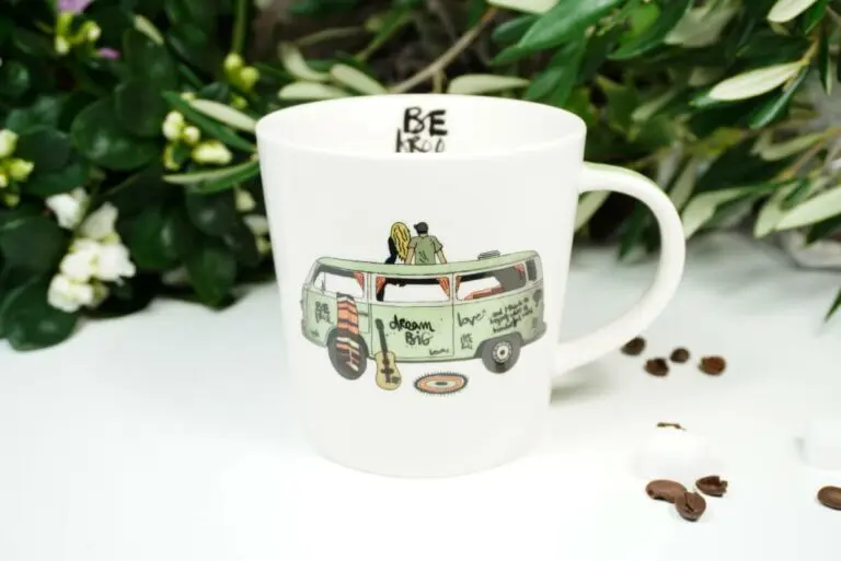 PPD Henkelbecher Bulli Be free in Geschenkbox
