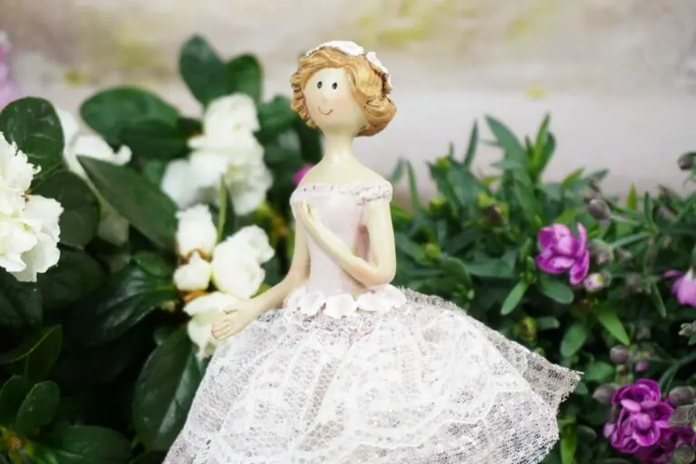 Dekofigur Blütenfee Fee Blumenmädchen Sweet Lady