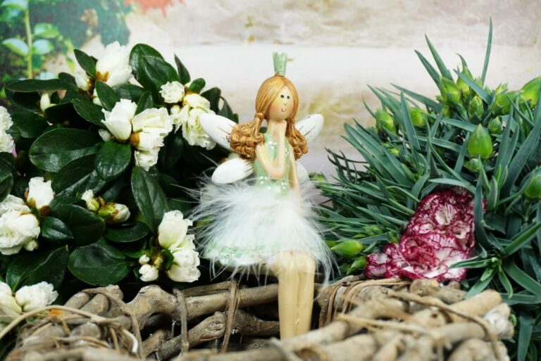 Dekofigur Kantenhocker Blütenfee Fee Blumenfee Elfe Little Princess