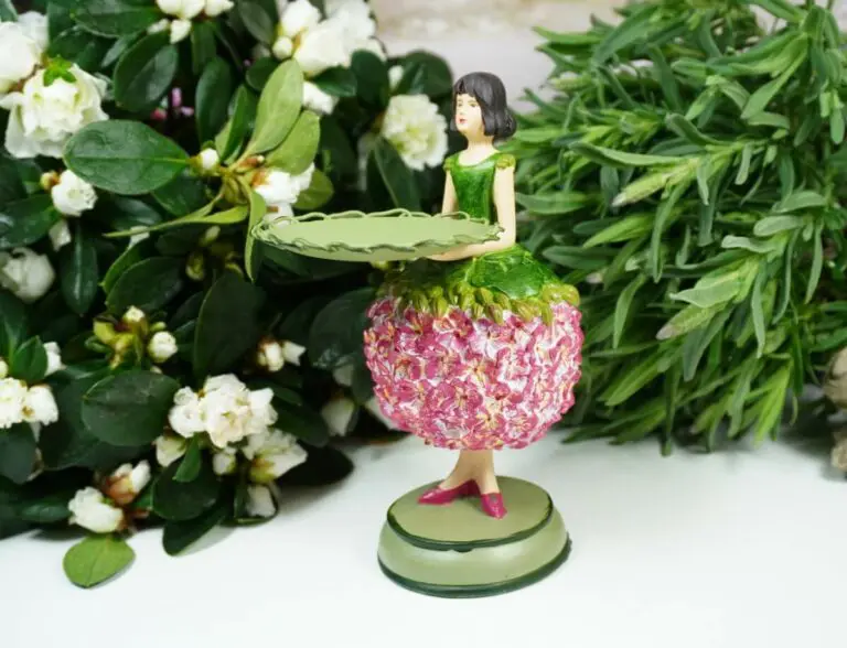 Dekofigur Teelichthalter Blumenmädchen Blütenfee Geranchen