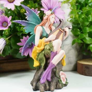 Dekofigur Waldgeist Fee Pfingsten Blumenfee mit Lyra Harfe