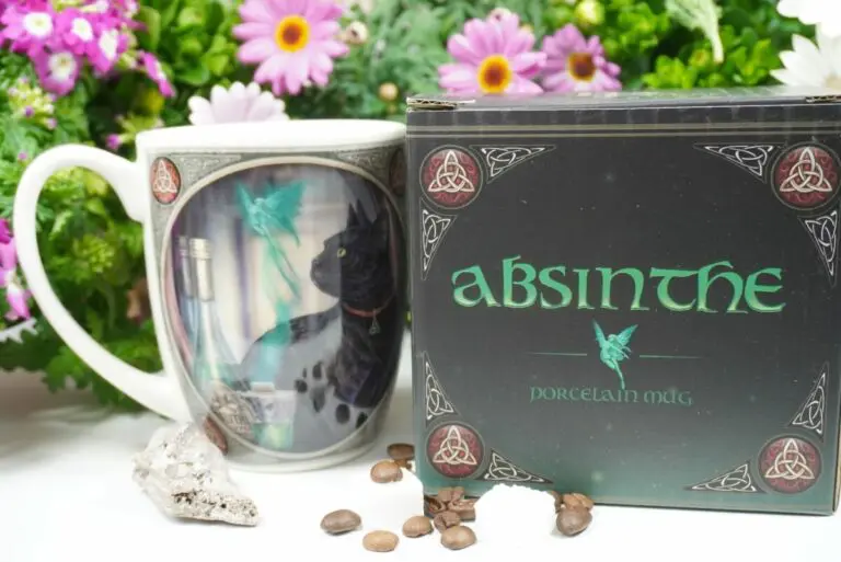 Henkelbecher Sprüche Kaffeetasse Absinthe Cat von Lisa Parker