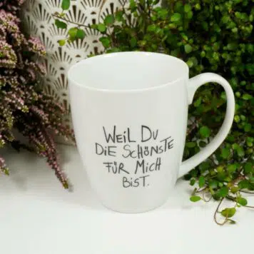 edition Gute Geister Porzellanbecher - Henkelbecher - Sprüche Tasse - Die Schönste für mich