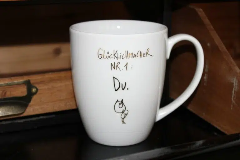 edition Gute Geister Porzellanbecher - Henkelbecher - Sprüche Tasse - Glücklichmacher Nr. 1 Du