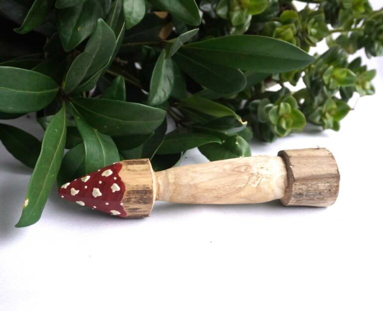 Deko Pilz Baum Holz Fliegenpilz Natur Herbstdeko