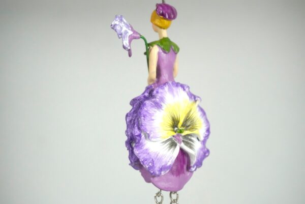 Deko Figur Blumenmädchen Stiefmütterchenmädchen zum Hängen