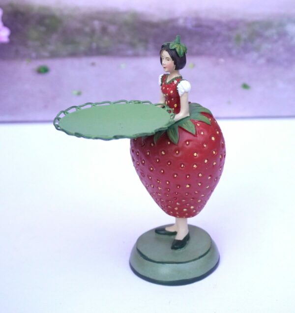 Dekofigur Teelichthalter Kerzenhalter Blumenmädchen Erdbeermädchen