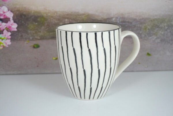 Wurm Henkelbecher Tasse Pott XL Black Stripes