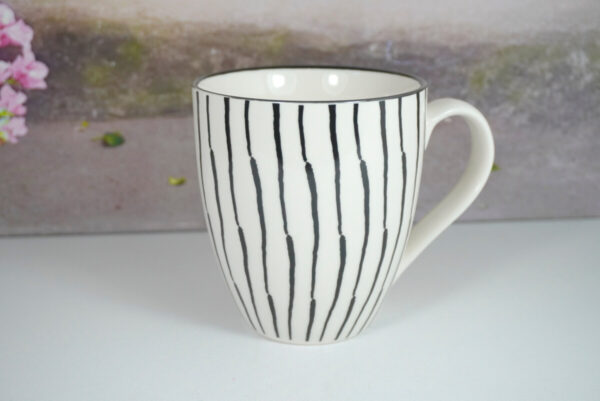 Wurm Henkelbecher Tasse Pott XL Black Stripes