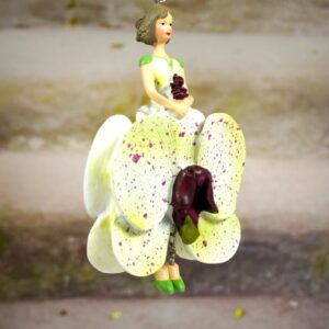 Deko Figur Blumenmädchen Orchideenmädchen zum Hängen