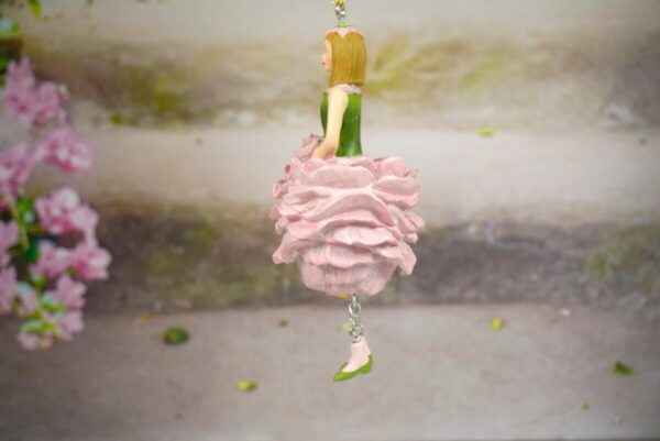 Deko Figur Blumenmädchen Pfingstrosenmädchen Rosa zum Hängen