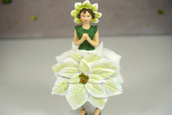 Deko Figur Blumenmädchen Poinsettiamädchen zum Hängen