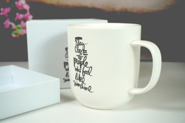 PPD Henkelbecher Mug Stay close to people who feel like sunshine