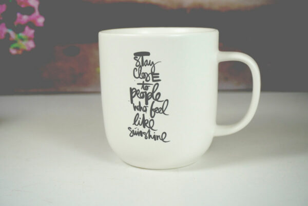 PPD Henkelbecher Mug Stay close to people who feel like sunshine