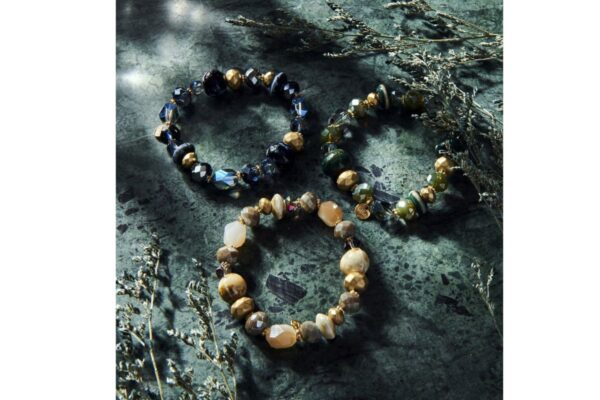 Biba Armbänder Crystal Perlen & Natur Stein Damen Armbänder Biba Anhänger Gold