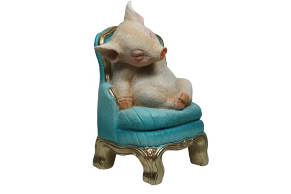 Werner Voß Dizzy Pig Schwein auf Sessel Dekofigur
